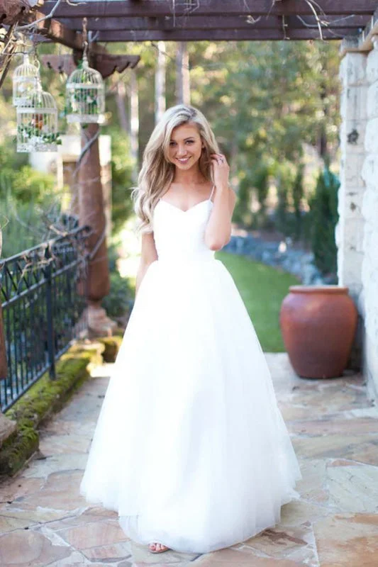 Hot Summer Boho Beach Tulle Spaghetti Straps Wedding Dress