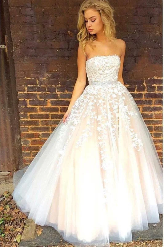 Princess A-line Strapless Tulle Long with Lace Appliques Wedding Dress